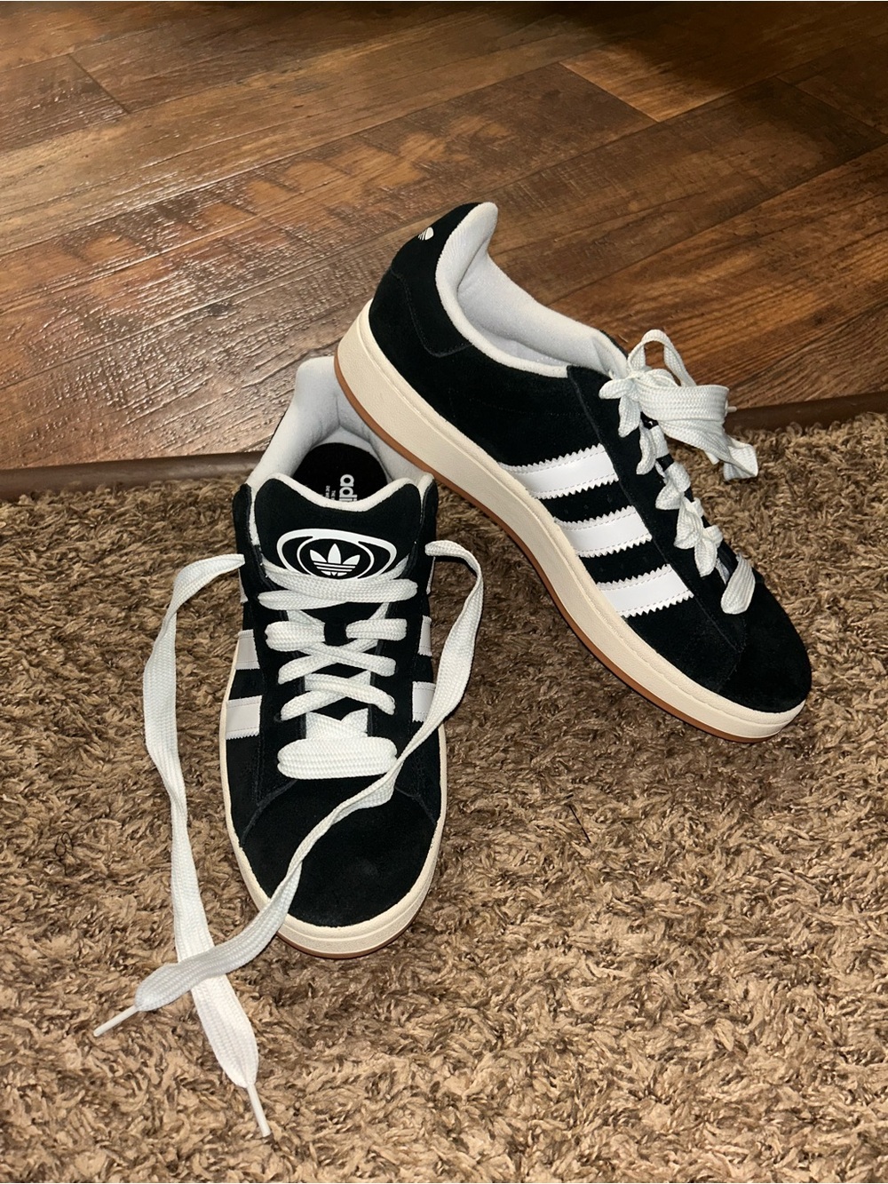 Brand New Adidas Campus 00s men’s sneakers